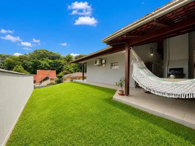 Casa venda em Região Geográfica Imediata de Blumenau, Blumenau