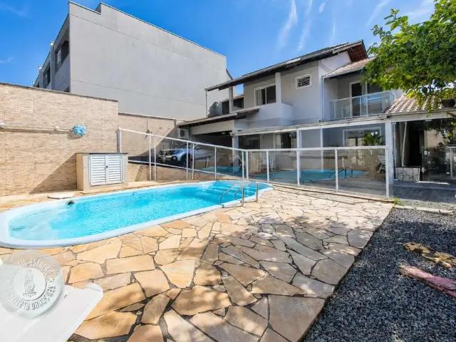 Casa venda em Região Geográfica Imediata de Blumenau, Blumenau