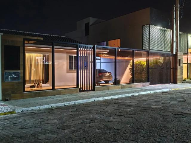 Casa venda em Região Geográfica Imediata de Itajaí, Bombinhas
