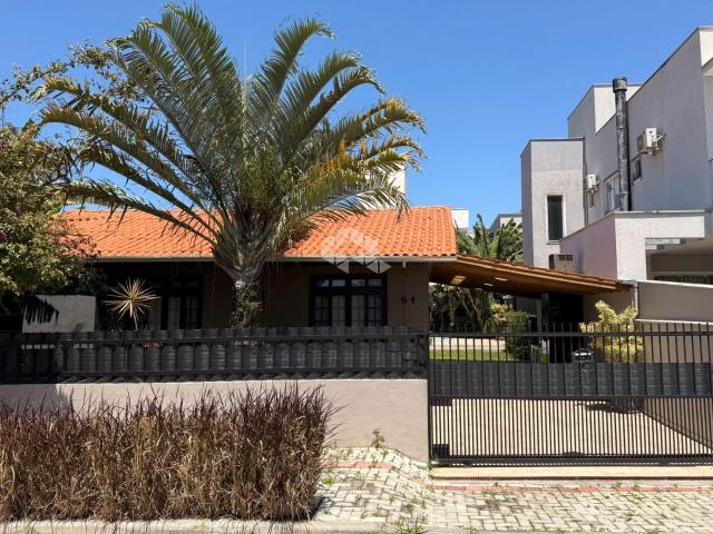 Casa venda em Mariscal, Bombinhas