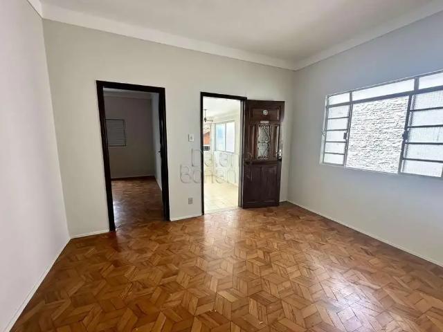 Casa venda em Região Imediata de Botucatu, Botucatu