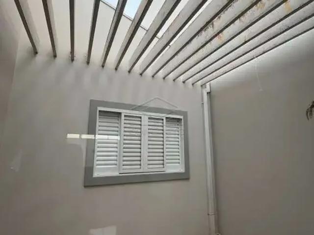 Casa venda em Botucatu, Região Geográfica Intermediária de Bauru