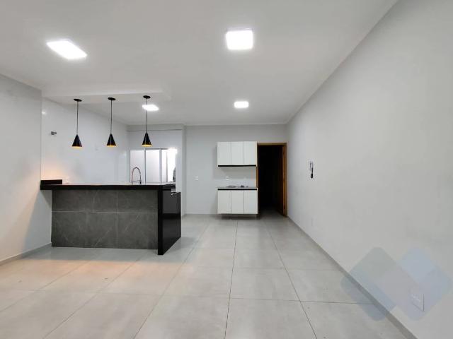 Casa venda em Botucatu, Região Geográfica Intermediária de Bauru