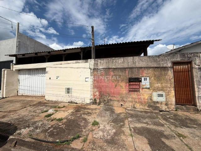 Casa venda em Botucatu, Região Geográfica Intermediária de Bauru
