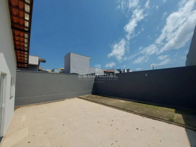 Casa venda em Botucatu, Região Geográfica Intermediária de Bauru