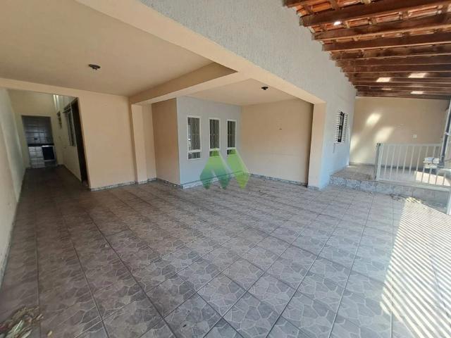 Casa venda em Botucatu, Região Geográfica Intermediária de Bauru