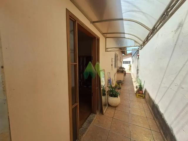 Casa venda em Região Imediata de Botucatu, Botucatu