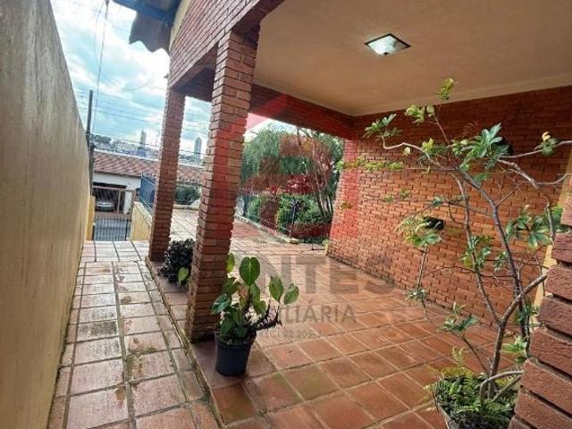 Casa venda em Botucatu, Região Geográfica Intermediária de Bauru