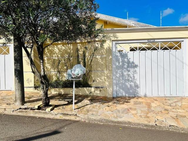 Casa venda em Região Imediata de Botucatu, Botucatu