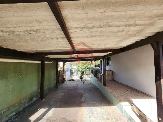 Casa venda em Botucatu, Região Geográfica Intermediária de Bauru