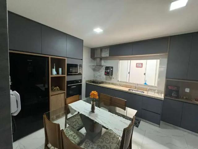 Casa venda em Região Geográfica Imediata do Distrito Federal, Região Integrada de Desenvolvimento do Distrito Federal e Entorno