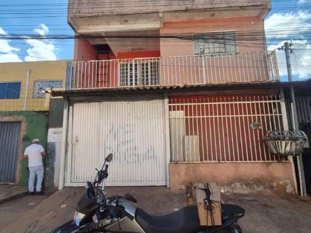 Casa venda em Região Geográfica Imediata do Distrito Federal, Região Integrada de Desenvolvimento do Distrito Federal e Entorno