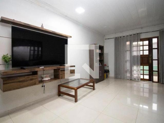 Casa venda em Centro, São Sebastião