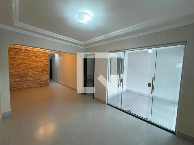 Casa venda em Região Geográfica Imediata do Distrito Federal, Região Integrada de Desenvolvimento do Distrito Federal e Entorno