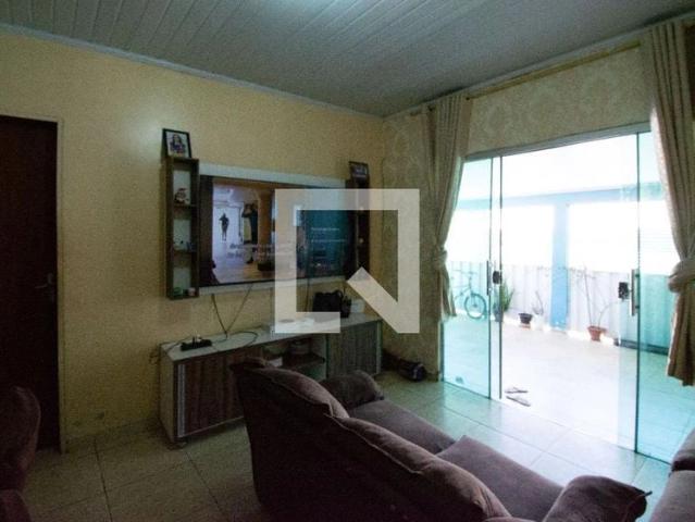 Casa venda em QR 204, Samambaia