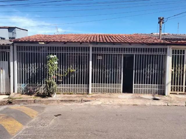 Casa venda em Região Geográfica Imediata do Distrito Federal, Região Integrada de Desenvolvimento do Distrito Federal e Entorno
