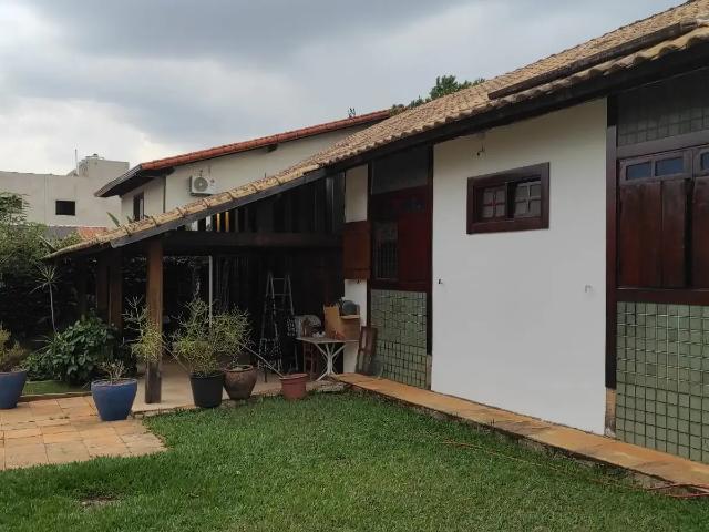 Casa venda em Região Geográfica Imediata do Distrito Federal, Região Integrada de Desenvolvimento do Distrito Federal e Entorno