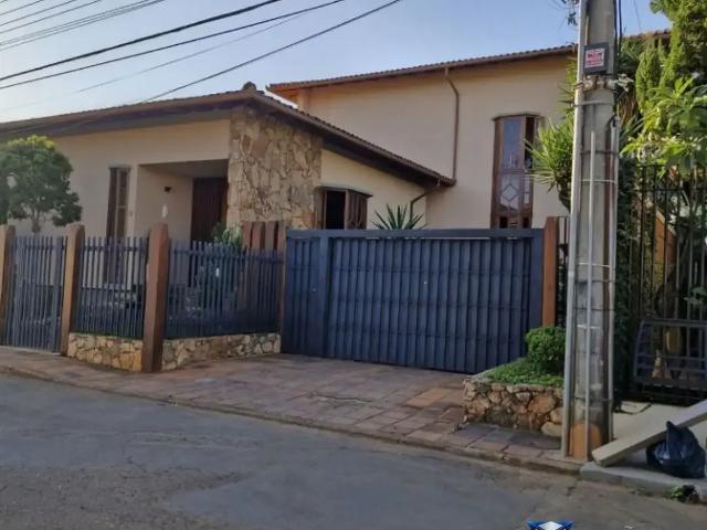 Casa venda em Região Geográfica Imediata do Distrito Federal, Região Integrada de Desenvolvimento do Distrito Federal e Entorno
