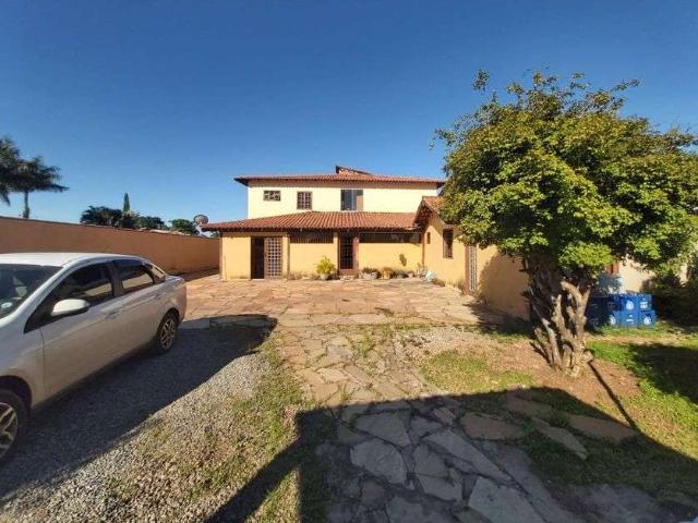 Casa venda em Vila Areal, Arniqueira