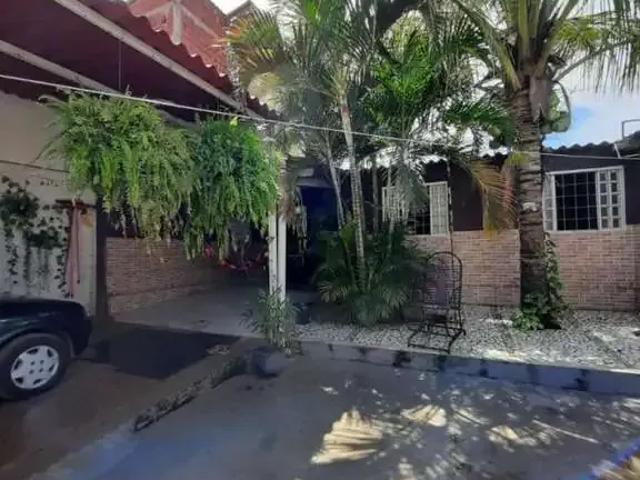 Casa venda em Região Geográfica Imediata do Distrito Federal, Região Integrada de Desenvolvimento do Distrito Federal e Entorno