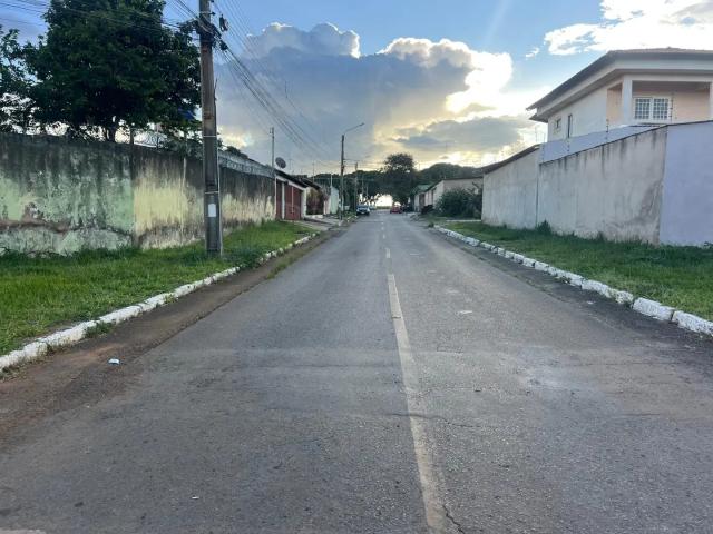 Casa venda em Região Geográfica Imediata do Distrito Federal, Região Integrada de Desenvolvimento do Distrito Federal e Entorno