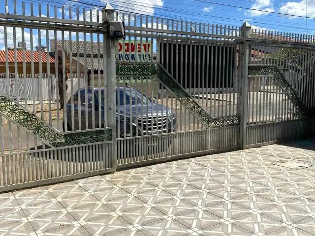 Casa venda em Região Geográfica Imediata do Distrito Federal, Região Integrada de Desenvolvimento do Distrito Federal e Entorno