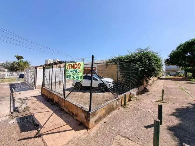 Casa venda em Região Geográfica Imediata do Distrito Federal, Região Integrada de Desenvolvimento do Distrito Federal e Entorno