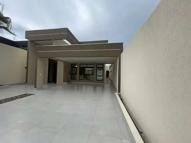 Casa venda em Região Geográfica Imediata do Distrito Federal, Região Integrada de Desenvolvimento do Distrito Federal e Entorno