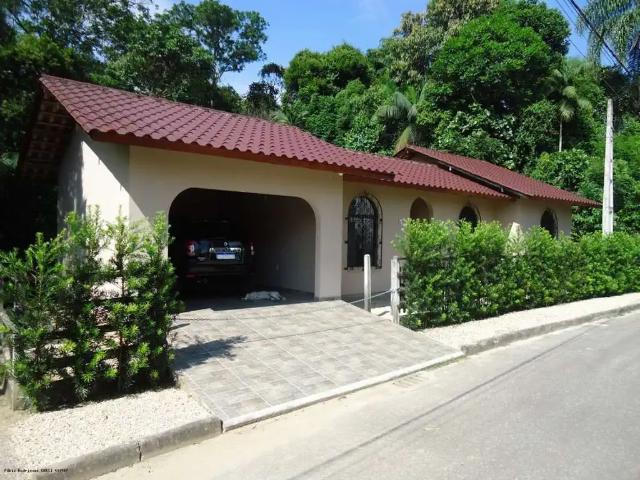 Casa venda em Azambuja, Brusque