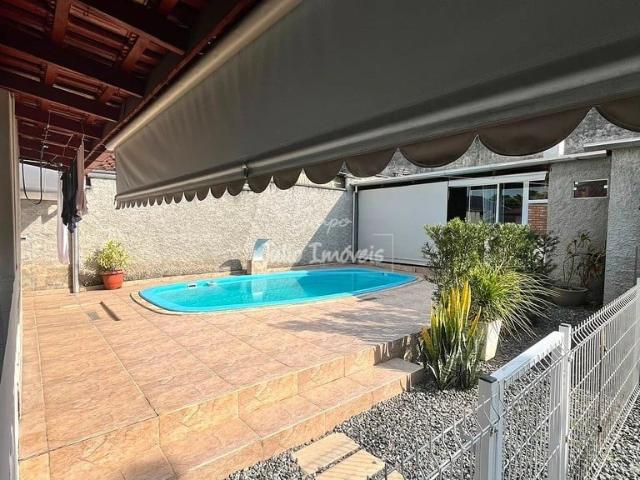 Casa venda em Brusque, Região Geográfica Intermediária de Blumenau