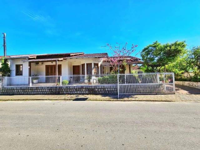 Casa venda em 1º de Maio, Brusque