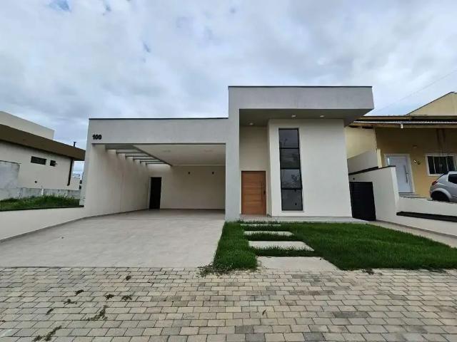 Casa venda em Região Imediata de São José dos Campos, Região Metropolitana do Vale do Paraíba e Litoral Norte