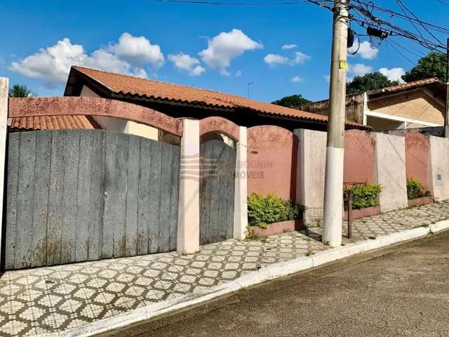 Casa venda em Região Imediata de São José dos Campos, Região Metropolitana do Vale do Paraíba e Litoral Norte