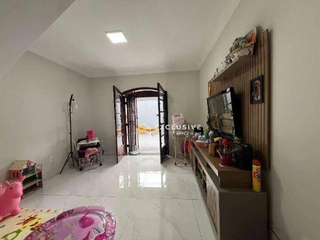 Casa venda em Região Imediata de São José dos Campos, Região Metropolitana do Vale do Paraíba e Litoral Norte