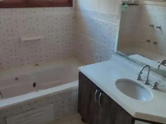 Casa venda em Molina, Cabreúva