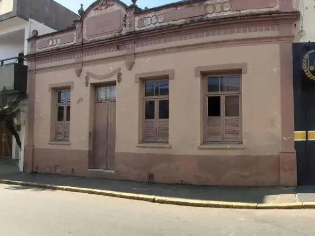 Casa venda em Região Imediata de Cruzeiro, Região Metropolitana do Vale do Paraíba e Litoral Norte
