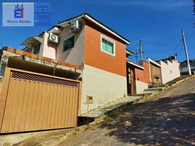 Casa venda em Região Imediata de Cruzeiro, Região Metropolitana do Vale do Paraíba e Litoral Norte