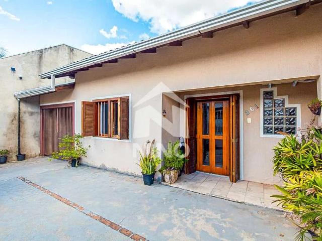 Casa venda em Cachoeirinha, Região Geográfica Intermediária de Porto Alegre