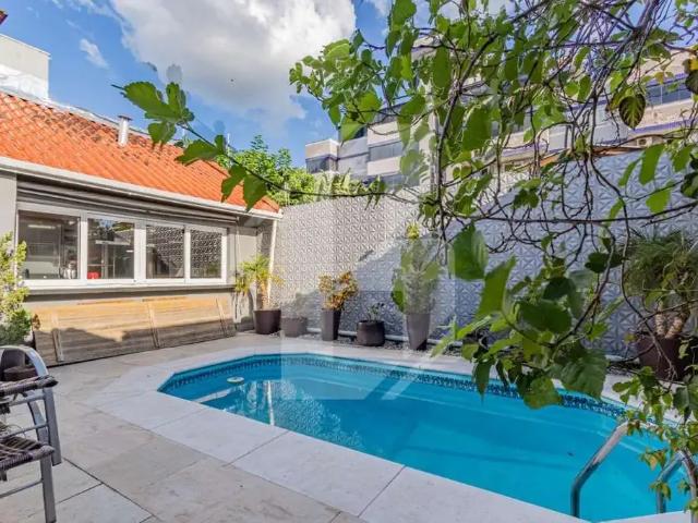 Casa venda em Região Geográfica Imediata de Porto Alegre, Região Metropolitana de Porto Alegre