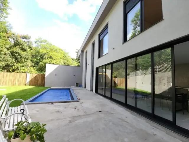 Casa venda em Jordanésia, Cajamar