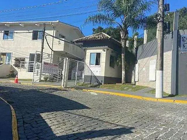 Casa venda em Região Geográfica Imediata de Itajaí, Camboriú