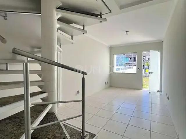 Casa venda em Região Geográfica Imediata de Itajaí, Camboriú