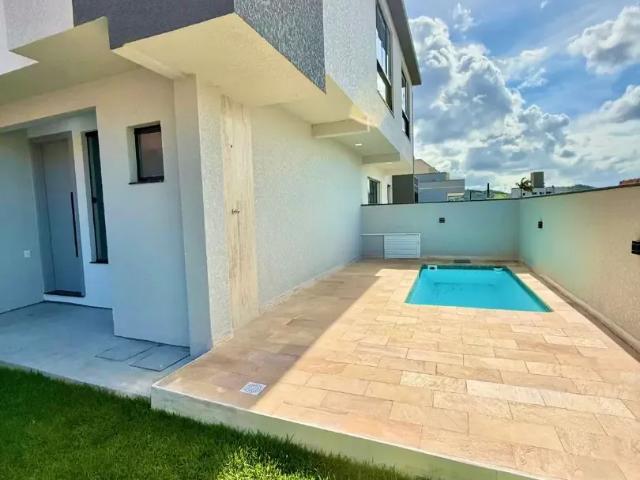 Casa venda em Região Geográfica Imediata de Itajaí, Camboriú