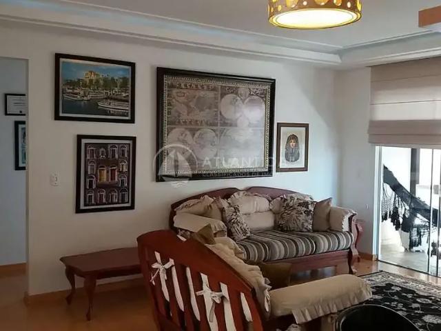 Casa venda em Região Geográfica Imediata de Itajaí, Camboriú