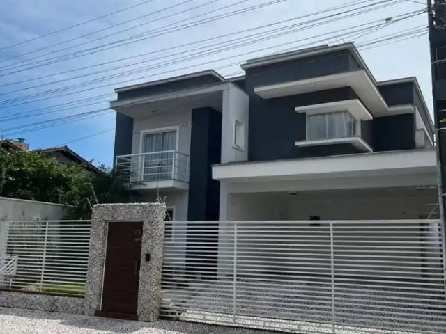 Casa venda em Região Geográfica Imediata de Itajaí, Camboriú