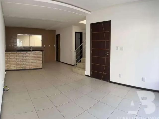 Casa venda em Loteamento Jardim Serrano, Camboriú