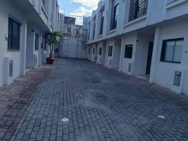 Casa venda em Região Geográfica Imediata de Itajaí, Camboriú