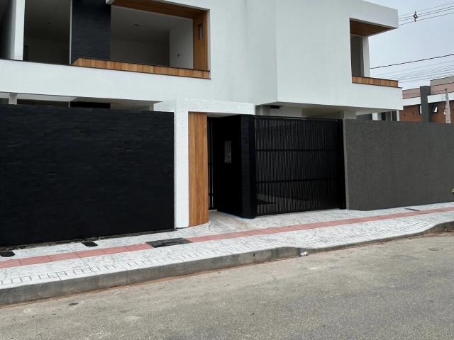 Casa venda em Rio Pequeno, Camboriú
