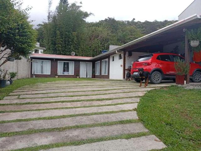 Casa venda em Região Geográfica Imediata de Itajaí, Camboriú