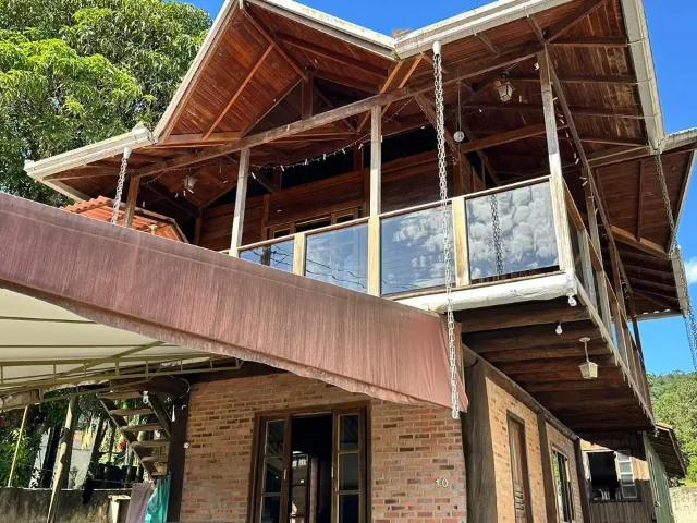 Casa venda em Região Geográfica Imediata de Itajaí, Camboriú